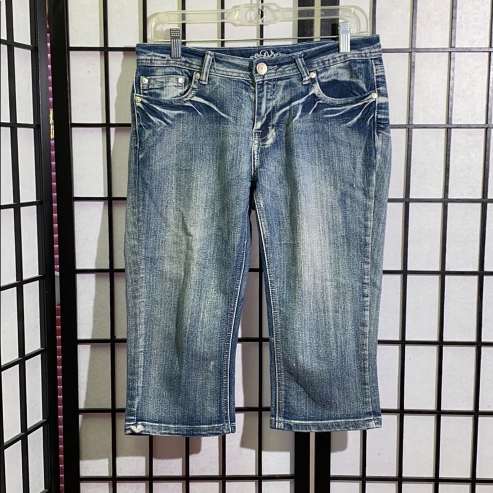 DO Denim Capris Size 9